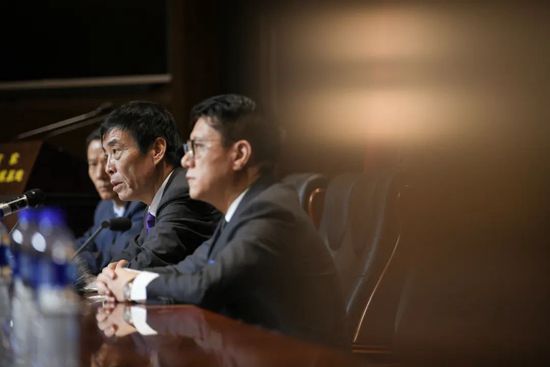 鲜嫩的小伙子
